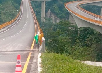 Campesinos de veredas de influencia del viaducto Álvaro Mutis, exigen al Ministerio que les cumplan lo pactado
