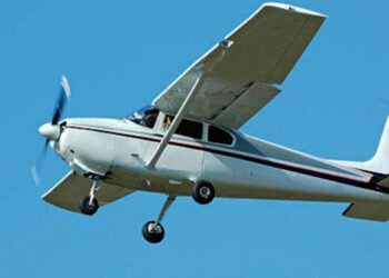 Avioneta con siete ocupantes se encuentra desaparecida 