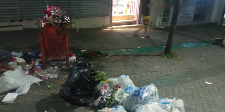 El día de la madre dejó un mar de basuras en el centro de Ibagué 