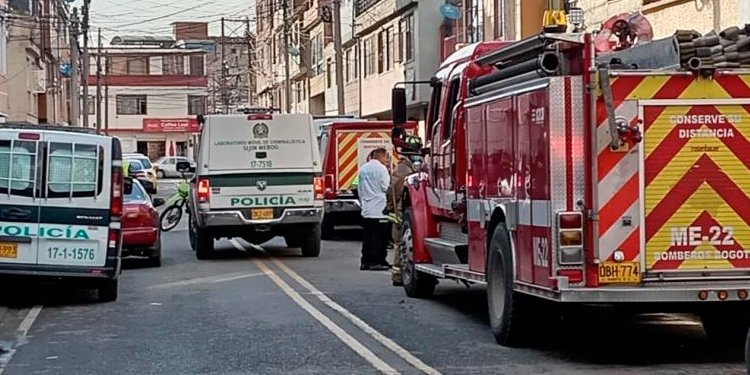 Policía halló cuerpos de una familia completa que llevaban días en una casa de Engativá en Bogotá