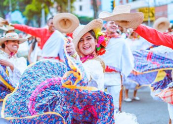 Hoy es el lanzamiento oficial de la programación del 49 Festival Folclórico Colombiano 