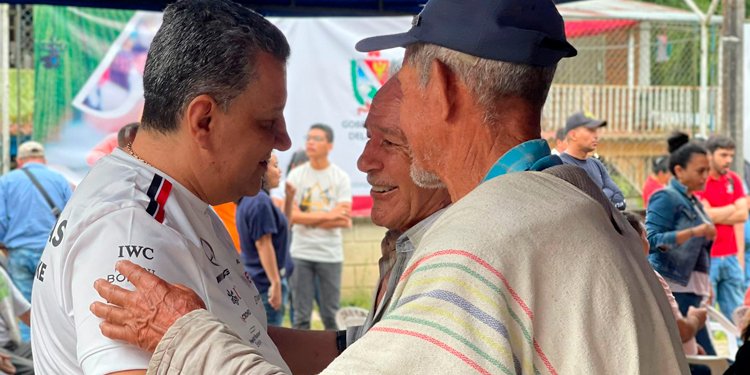 Se conoció el avance de pavimentación de la vía en la vereda Cay de Ibagué