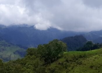En Casabianca no hay recursos para evacuar a las familias próximas al volcán