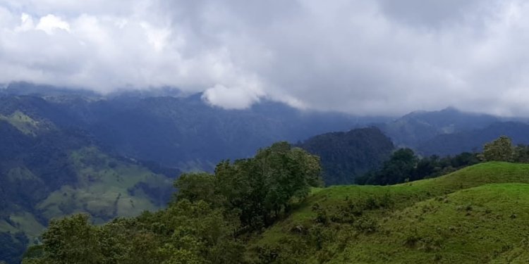 En Casabianca no hay recursos para evacuar a las familias próximas al volcán