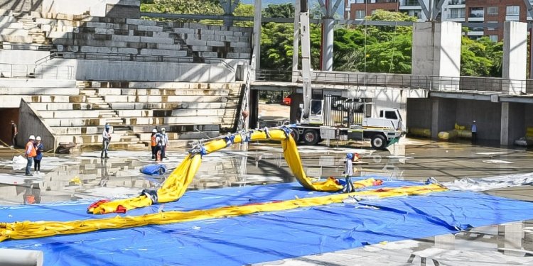 Por fin llegó la membrana para el Coliseo Mayor