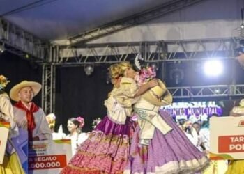 Exitoso comienzo del Festival Folclórico Colombiano en Ibagué