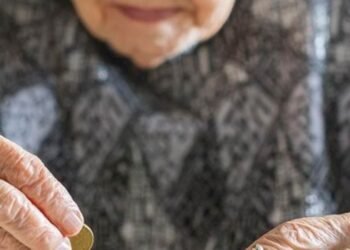 Mujeres de Colombia no tendrán que cotizar 1.300 semanas para obtener una pensión