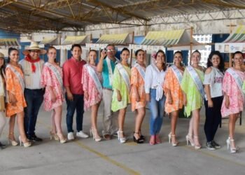12 Embajadoras del sector rural se disputan el Primer Reinado Campesino del Folclor