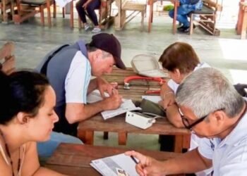 Alcaldía llevó apoyo en salud a San Bernardo