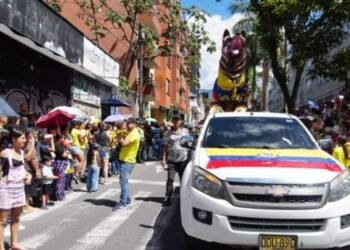 Los ibaguereños se gozaron el desfile del 20 de julio