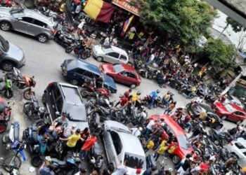 Acción popular ordena poner orden y control a bares y establecimientos en el Jordán 8ª Etapa