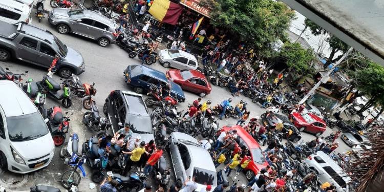 Acción popular ordena poner orden y control a bares y establecimientos en el Jordán 8ª Etapa