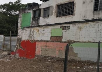 Denuncian que Colegio de Icononzo se va a caer por obras de la doble calzada Bogotá – Melgar
