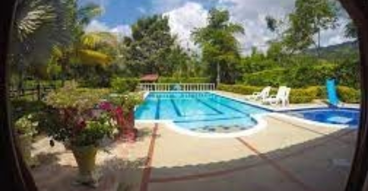 Secuestro y atraco en finca de recreo en Ibagué