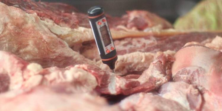 Cerrada por salubridad una venta de pollos de La Plaza de la 21