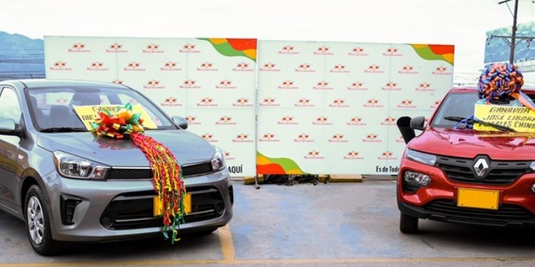 Mercacentro entregó ¡dos vehículos, viajes, y más de 200 millones de pesos en premios!