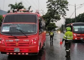 Empresarios de busetas anuncian que tarifa podría subir a 3000 pesos