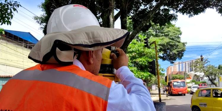 Se cierra la carrera 5ta por obra del puente de la 60
