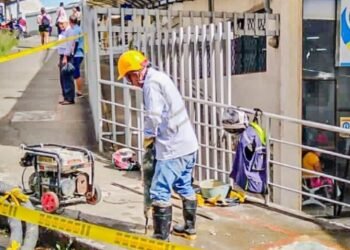 IBAL reparó el dañó en la red de distribución del distrito 4