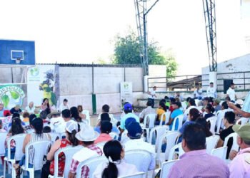 Cortolima entregó estufas eficientes y sistemas de tratamiento de aguas residuales en San Luis