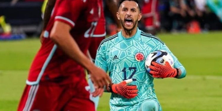 Néstor Lorenzo da pistas de quién sería el nuevo arquero convocado para la selección Colombia