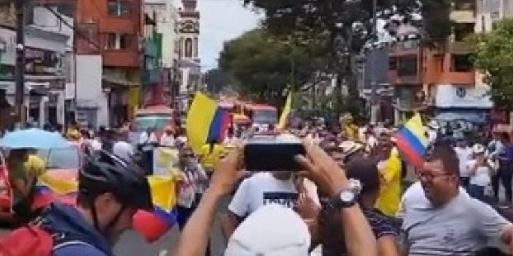 Familias de los empresarios del transporte también salieron a marchar 