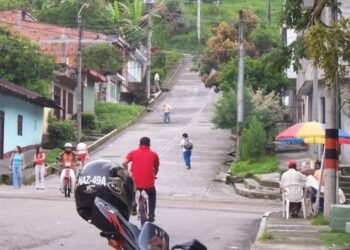 Delincuentes encapuchados estaban atracando a los habitantes de la vereda Santa Teresa y El Libertador en Ibagué