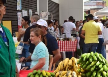 Éxito Rotundo: Expofrutas Impulsa Ventas y Hábitos Saludables a Través de la Fortaleza Rural
