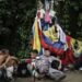 Panamá considera el cierre de la frontera con Colombia ante el aumento de migrantes en el Tapón del Darién