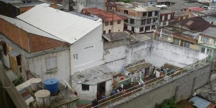 Por un balde con agua se generó motín en la cárcel de Fresno