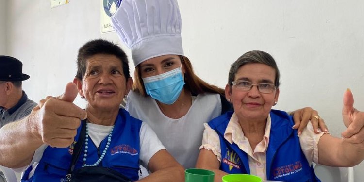La Lotería del Tolima impulsa sus loteros con el comedor comunitario en la Casa del Lotero