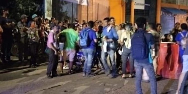 Habitantes de Melgar se volcaron a las calles para protestar porque llevan 16 horas sin luz