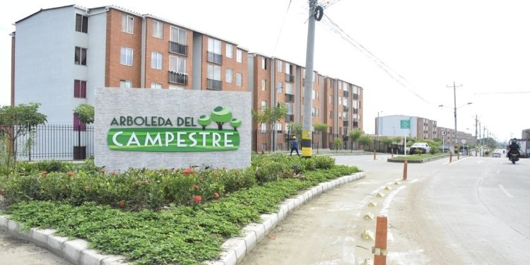 De un recinto fue sacado el edil de la comuna 9 por el secretario de Gobierno de Ibagué