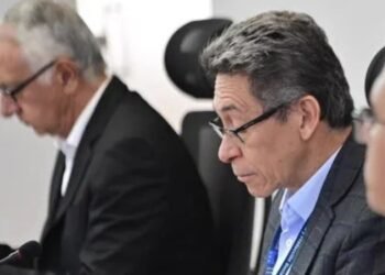 Gobierno se reunió con las EPS Sanitas, Compensar y Sura para tratar de resolver la crisis en el sistema de salud