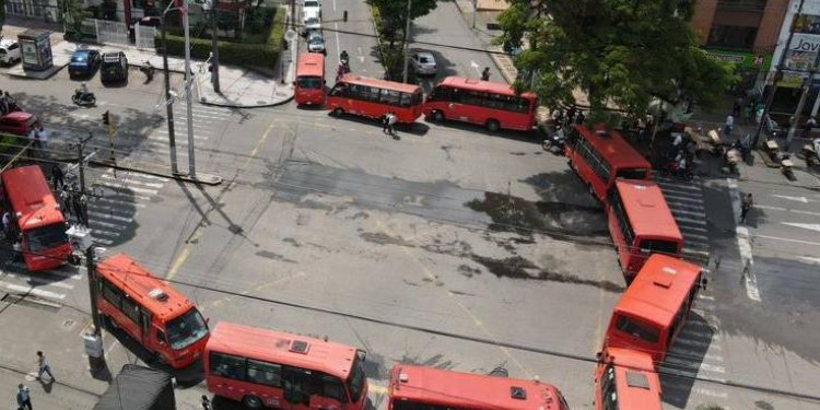 Pese a suspensión del convenio con Infotic los transportadores dicen que no levantarán el paro en Ibagué