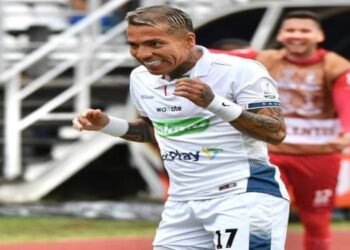 Dayro Moreno sería capaz de ofrecer dinero para ser el goleador histórico del fútbol colombiano