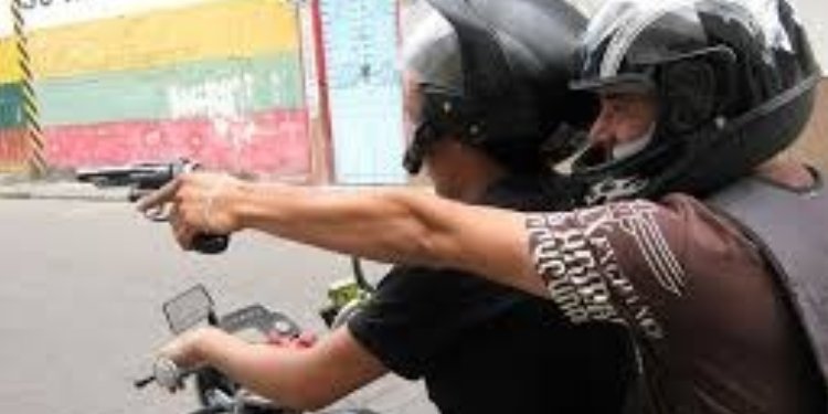 Vuelve y juega, millonario fleteo en la calle 60 en Ibagué 