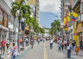 Comerciantes de la carrera 3 de Ibagué, se han visto afectados como si estuvieran nuevamente en pandemia