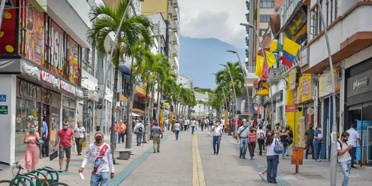 Comerciantes de la carrera 3 de Ibagué, se han visto afectados como si estuvieran nuevamente en pandemia