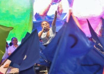 Hasta aquí llegaron los lobos disfrazados de Caperucitas Rojas: Adriana Magali Matiz