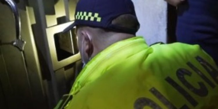 Bogotá. Autoridades de Bogotá ‘rescataron’ menor de 5 años que estaba encerrada en su vivienda mientra su madre estaba presuntamente de fiesta