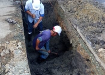 Cuadrillas ‘IBALContigo’ Restablecen Servicio de Acueducto en la Calle 60