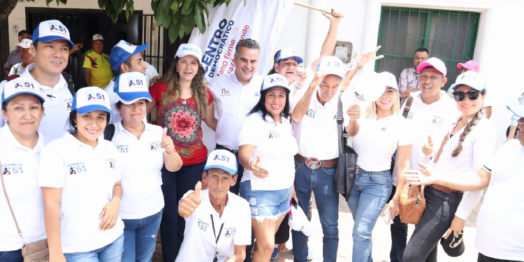 El espaldarazo de la senadora Paloma Valencia a Pipe Ferro