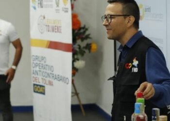 Mas de 100 mil botellas de licor adulteradas serán destruidas finalizando el 2023 en el departamento