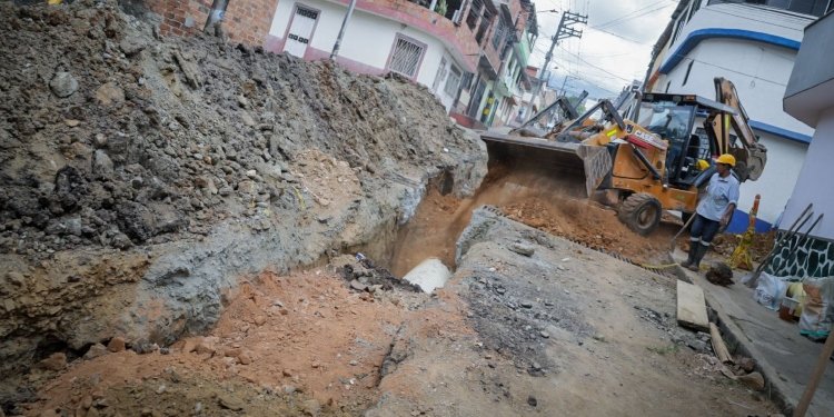 ¡Fin a las inundaciones en Versalles! IBAL Moderniza la Red de Alcantarillado