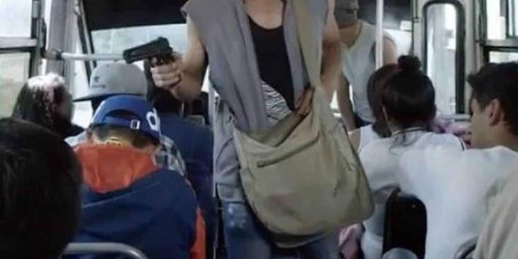 Siguen los atracos a busetas en Ibagué