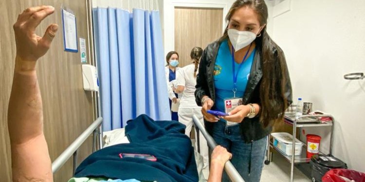 Explosión en cancha sintética dejó dos mujeres heridas