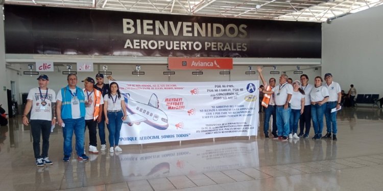 Empleados del aeropuerto perales en Ibagué protagonizan jornada de protesta
