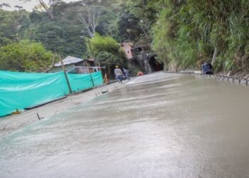 Habitantes del sector de los túneles en Ibagué tendrán vía pavimentada