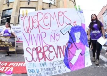 Plantón en rechazo por el aumento de la violencia contra las mujeres del Tolima 
